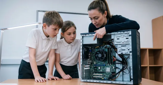 Linux w szkole - pracownia komputerowa z systemem otwartym